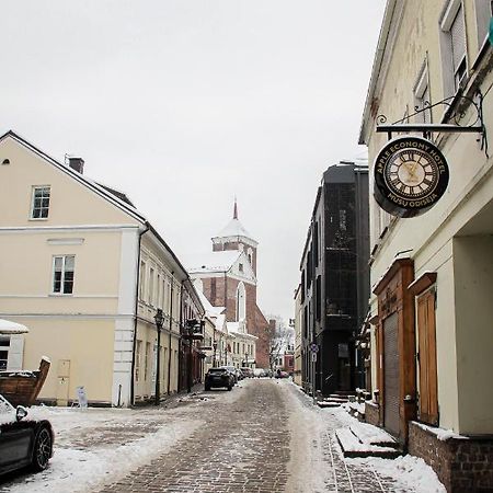 Apple Economy Hotel Каунас Екстер'єр фото