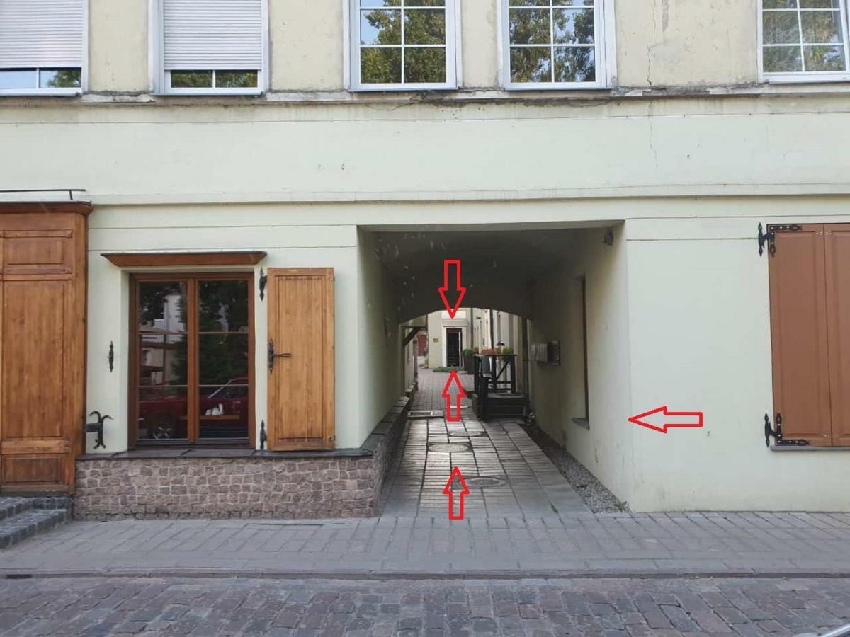 Apple Economy Hotel Каунас Екстер'єр фото